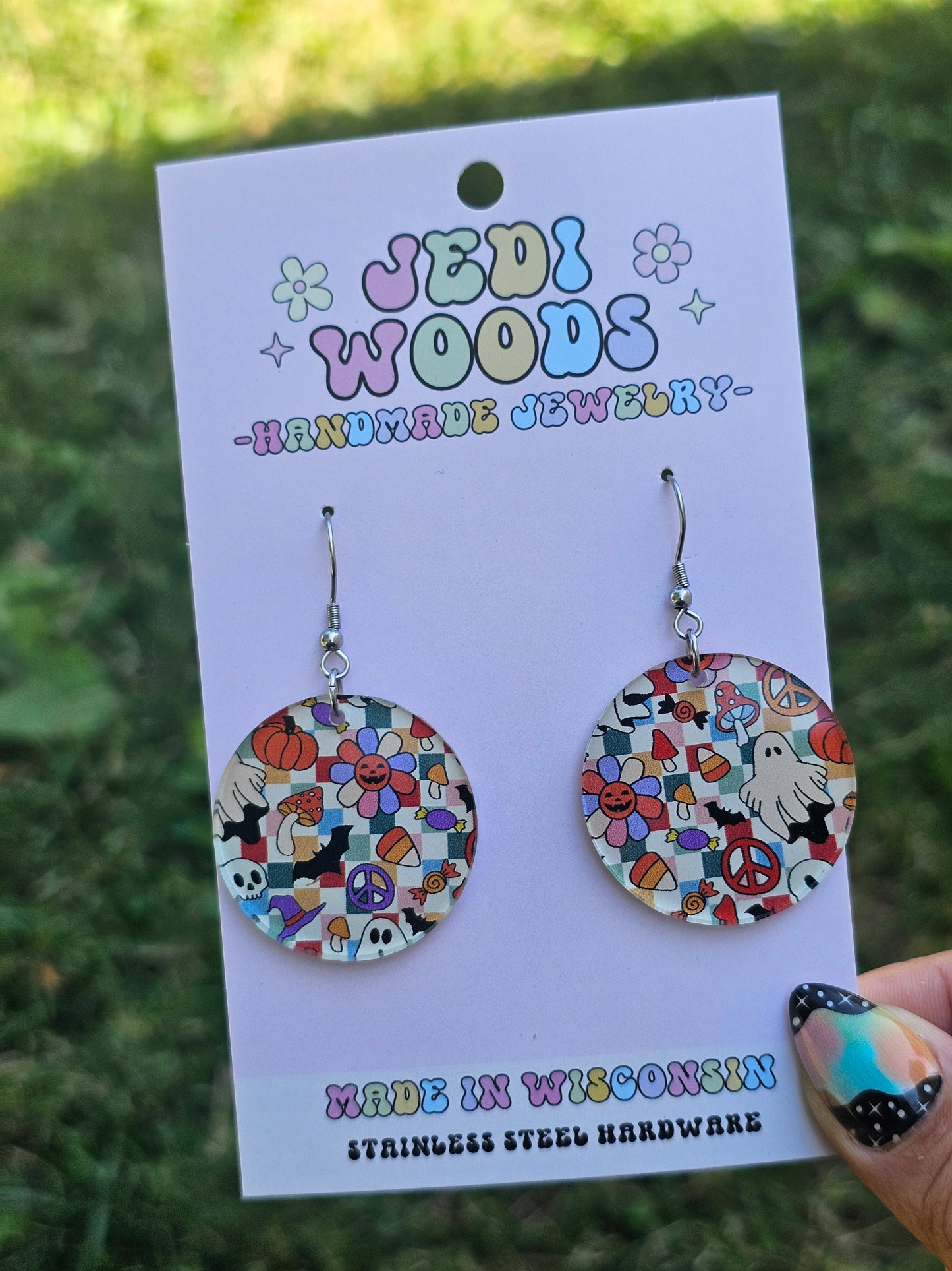 Checkered Pastel Spooky Halloween Medallions