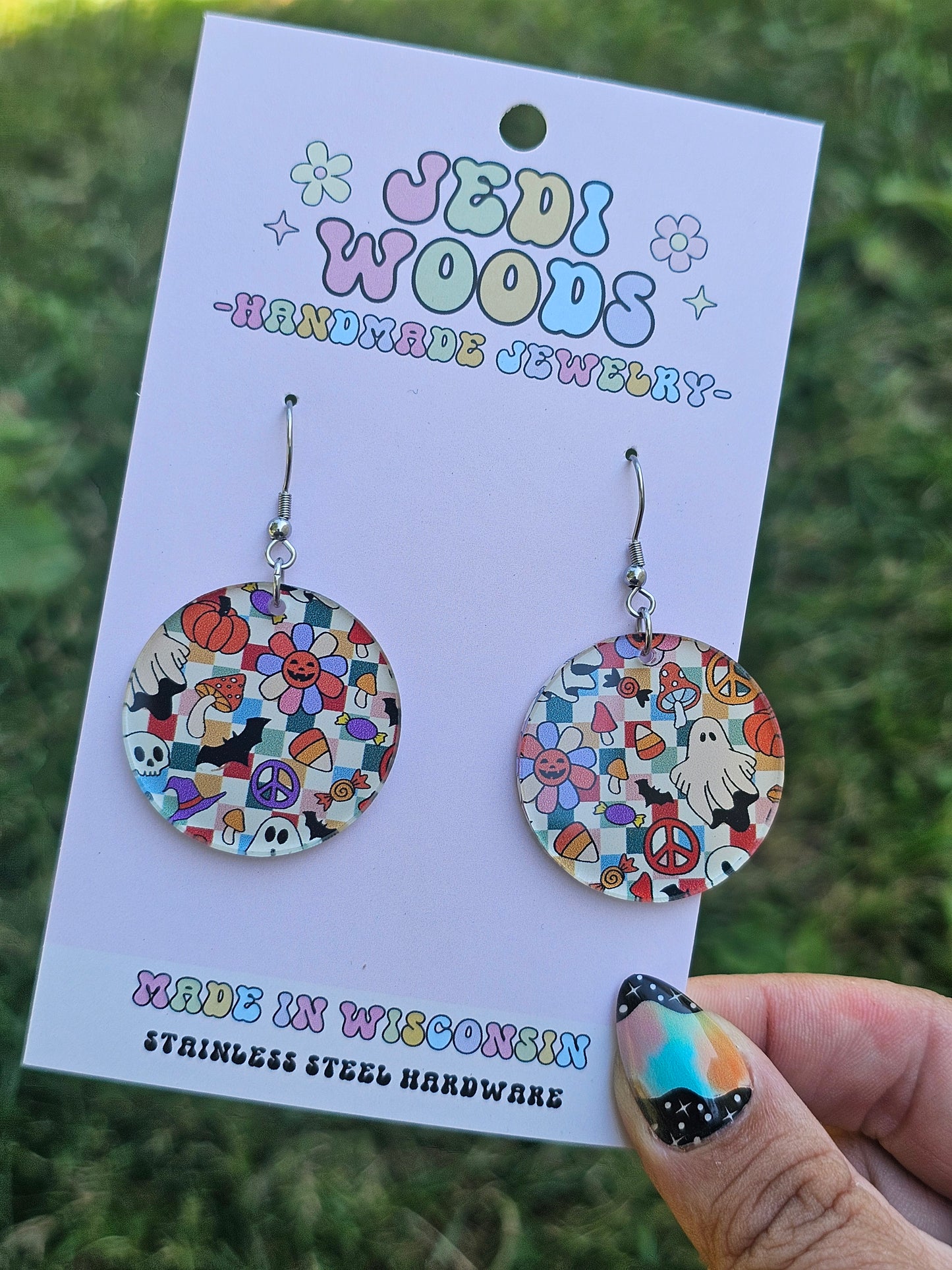Checkered Pastel Spooky Halloween Medallions