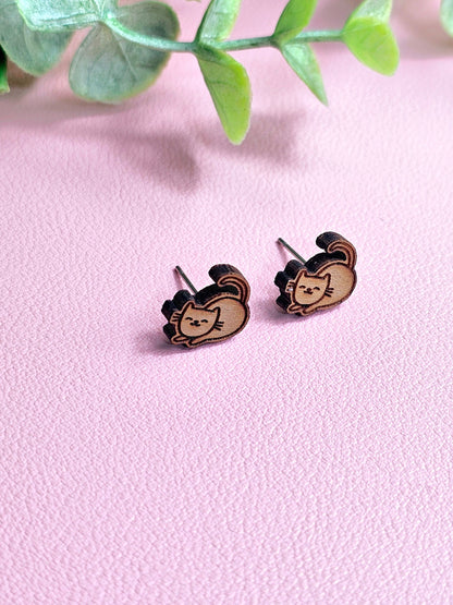 Wooden Cat Studs