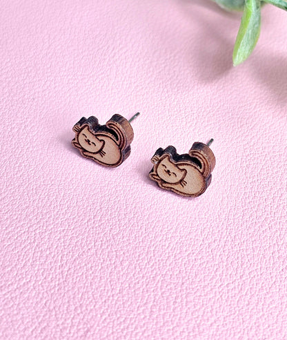 Wooden Cat Studs