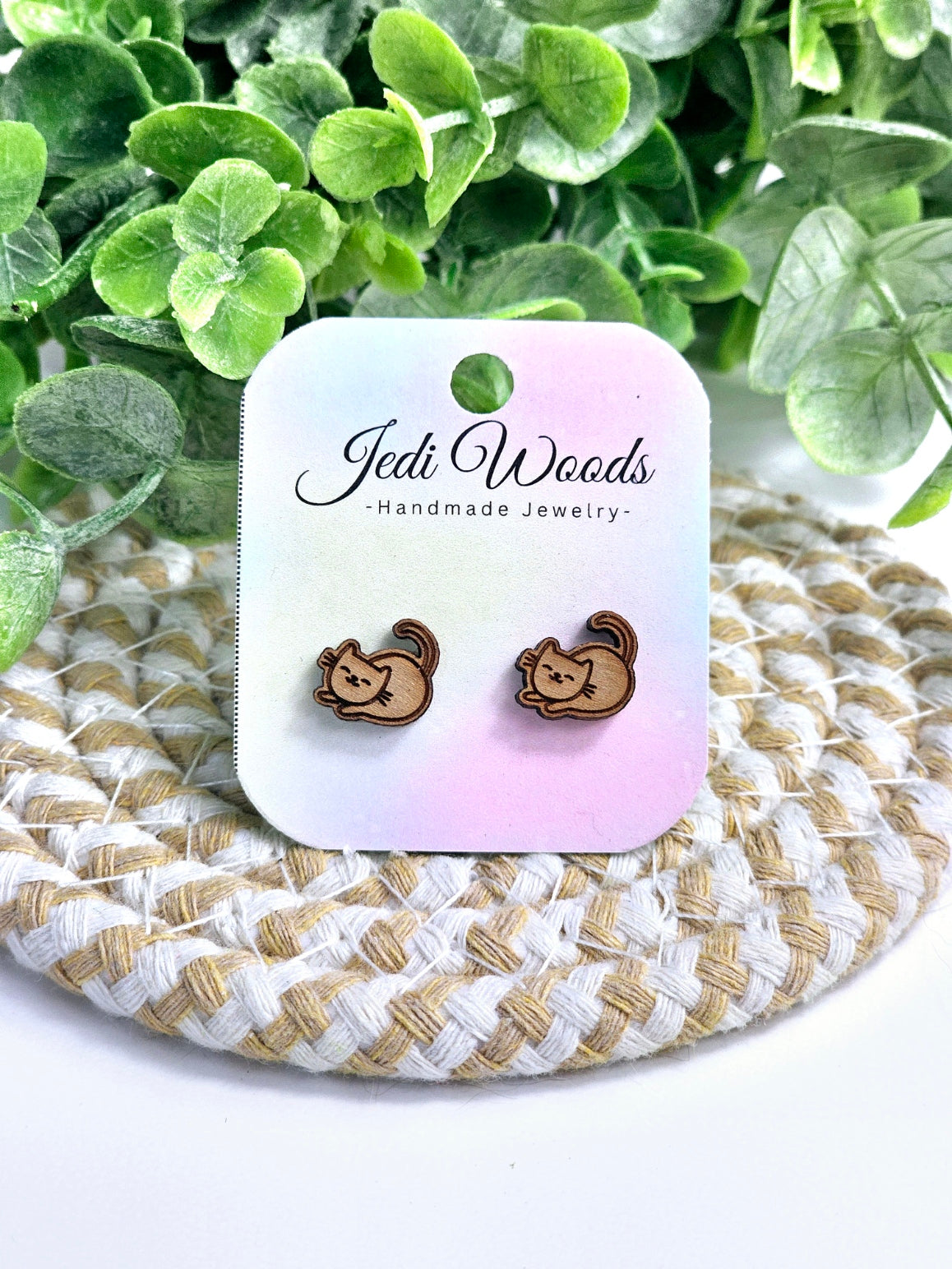 Wooden Cat Studs