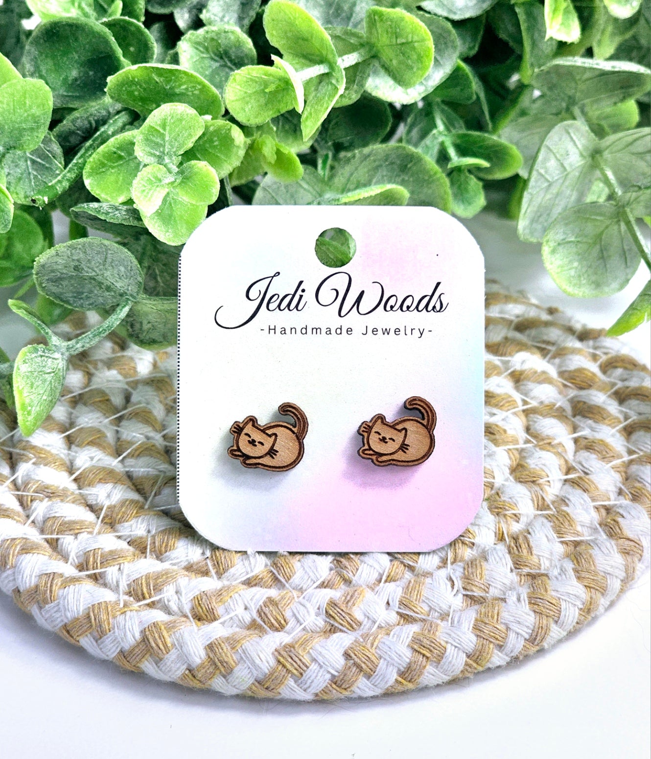 Wooden Cat Studs