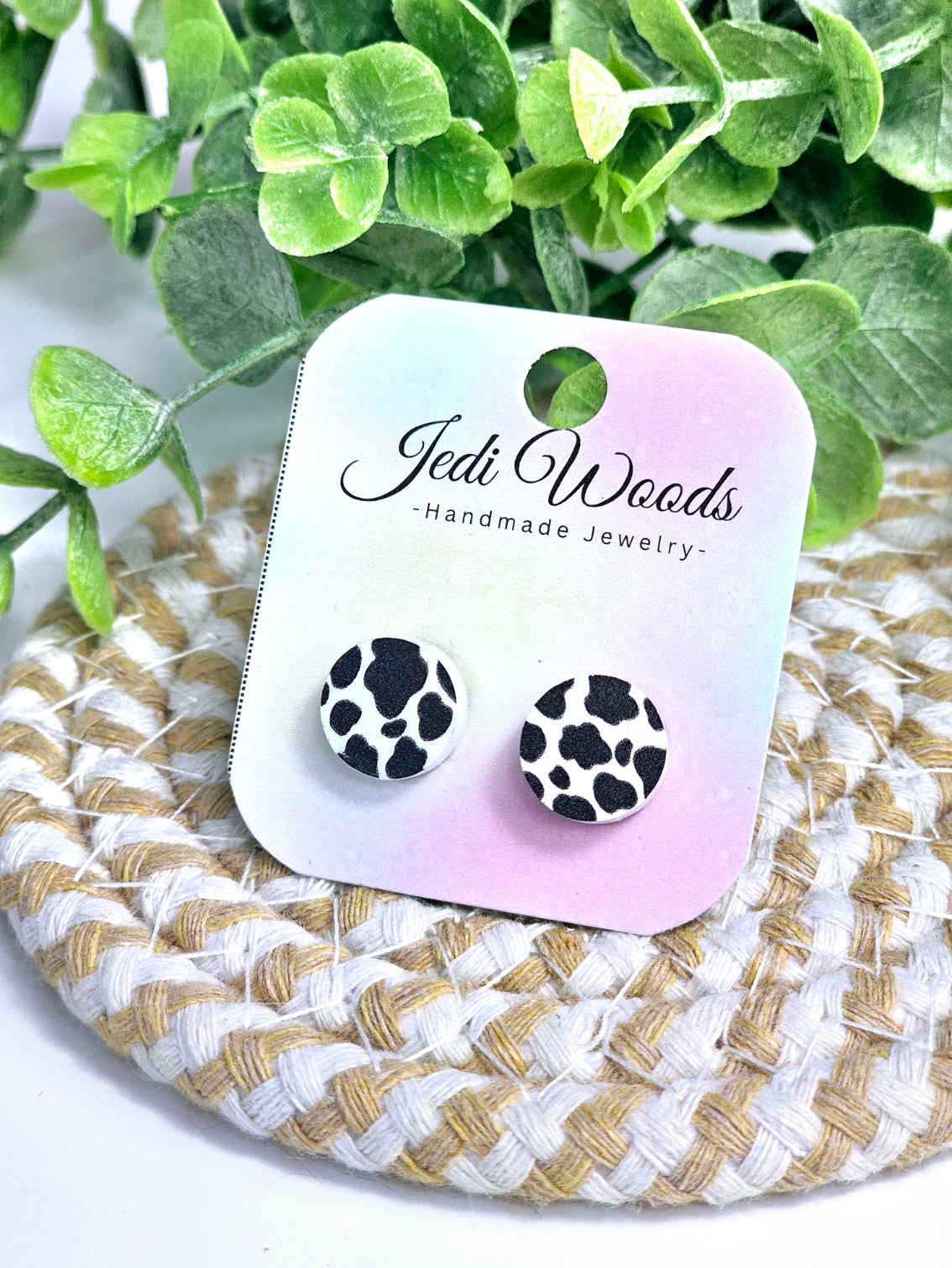 Round Cow Studs