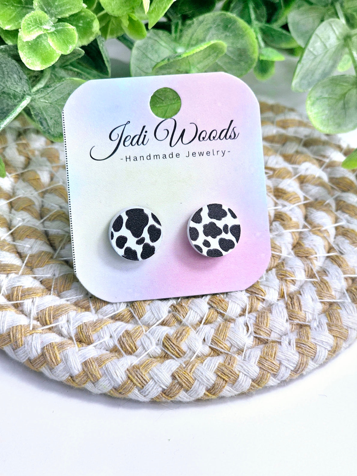 Round Cow Studs