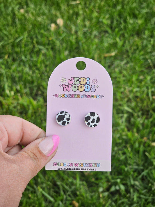 Round Cow Studs