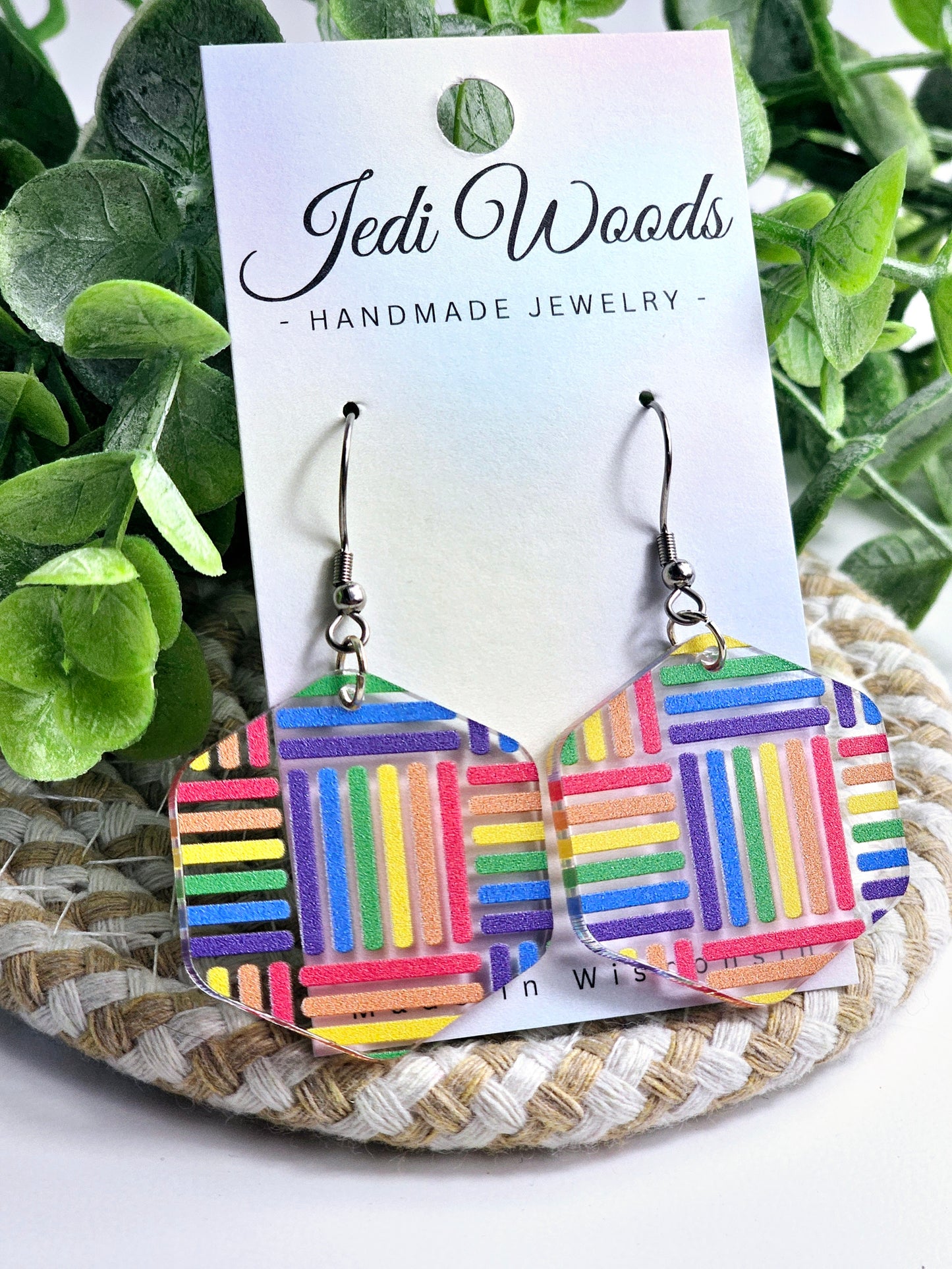 Hashed Hexagon Rainbow Dangles