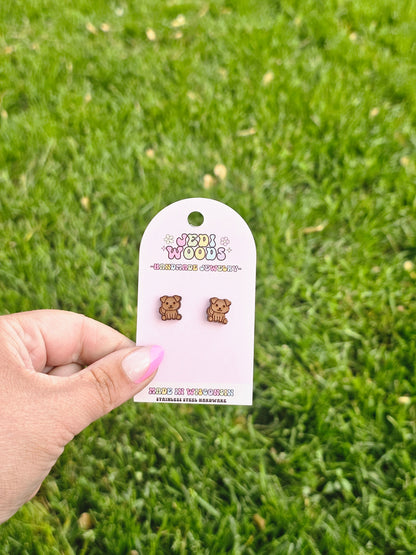 Wooden Waggin' Puppy Studs