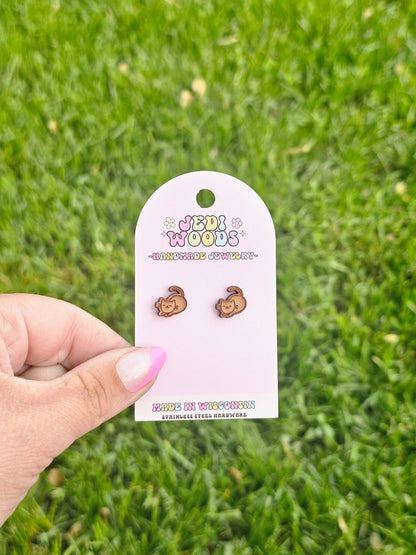 Wooden Cat Studs