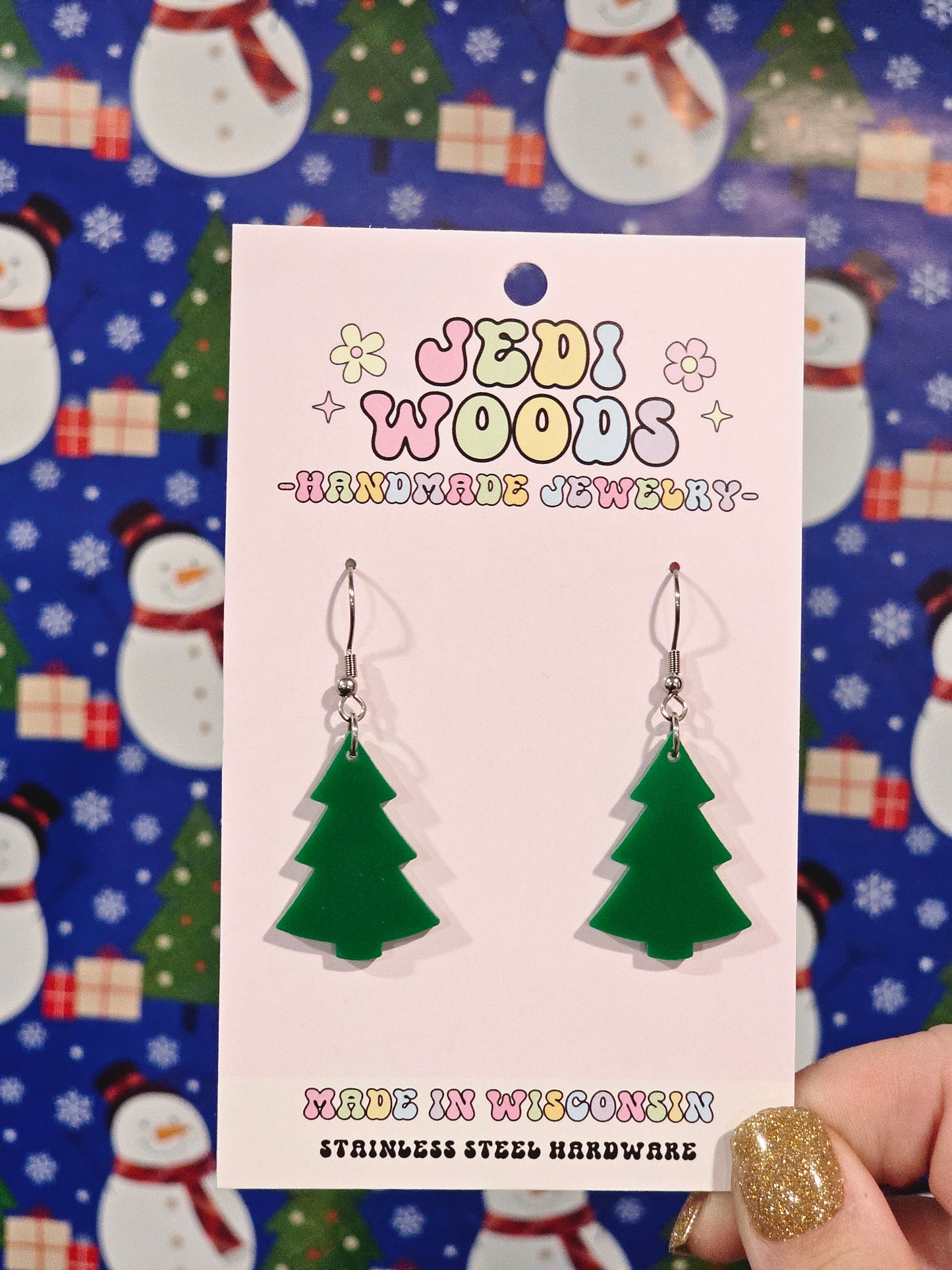 Traditional Green Minimalist Christmas Tree Earrings