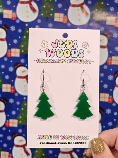 Traditional Green Minimalist Christmas Tree Earrings