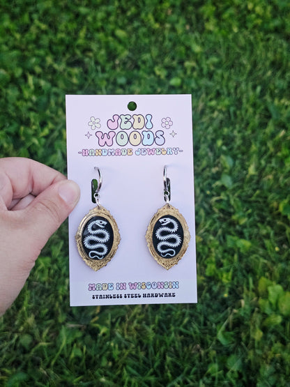 Snake Speciman Frame Earrings